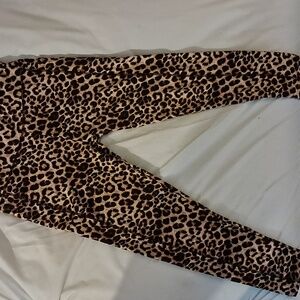 Leopard Print Leggings With Pockets